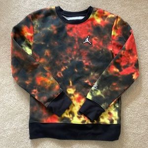 Jordan boys sweatshirt as M